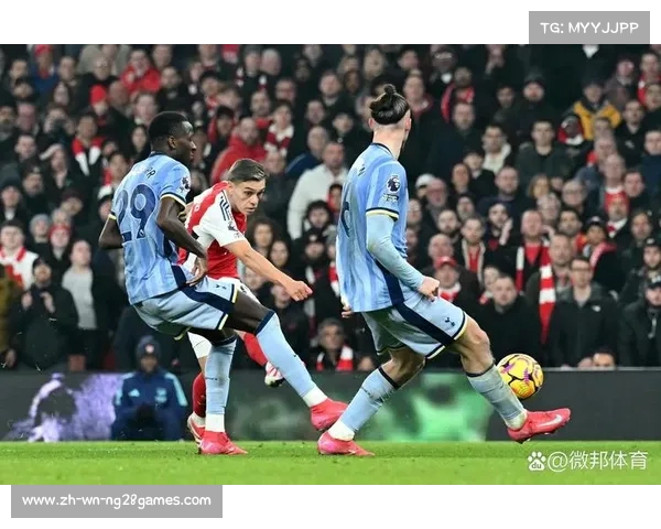 伦敦德比之夜蓝军胜铁锤 枪手再战双杀蜜蜂挺进前列 伦敦德比之夜蓝军胜铁锤 枪手再战双杀蜜蜂挺进前列